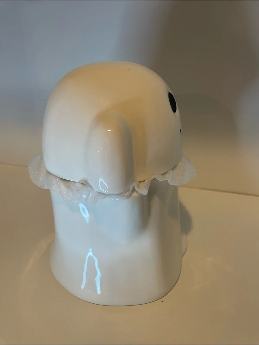 🍪 White Ceramic Ghost Cookie Jar - Smiling Ghost Halloween Decor